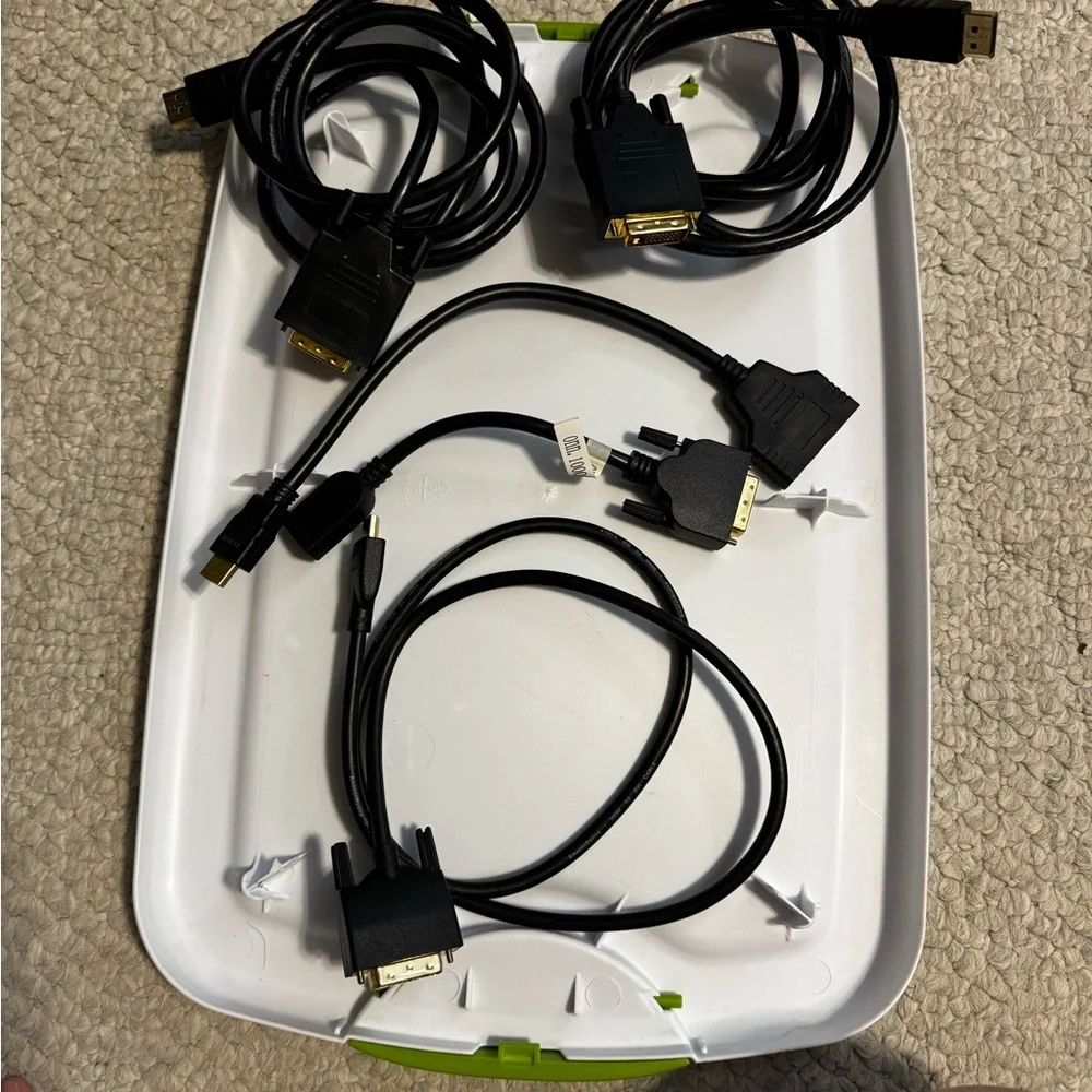 Premium Black DisplayPort to DVI Cable Set